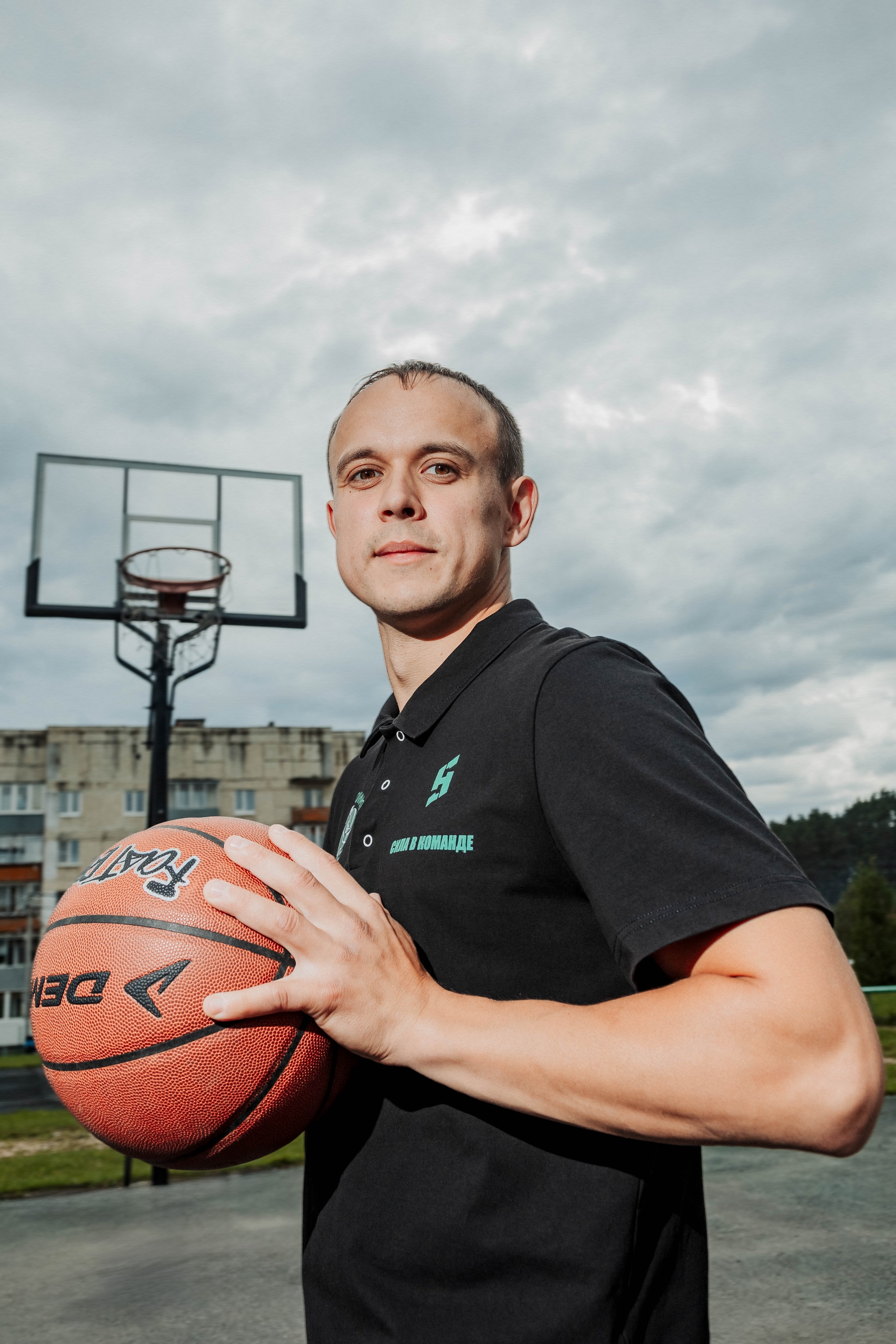 Илья Кривоногов: «Стать чемпионами России в школьной баскетбольной лиге реально» Илья Кривоногов: «Стать чемпионами России в школьной баскетбольной лиге реально»