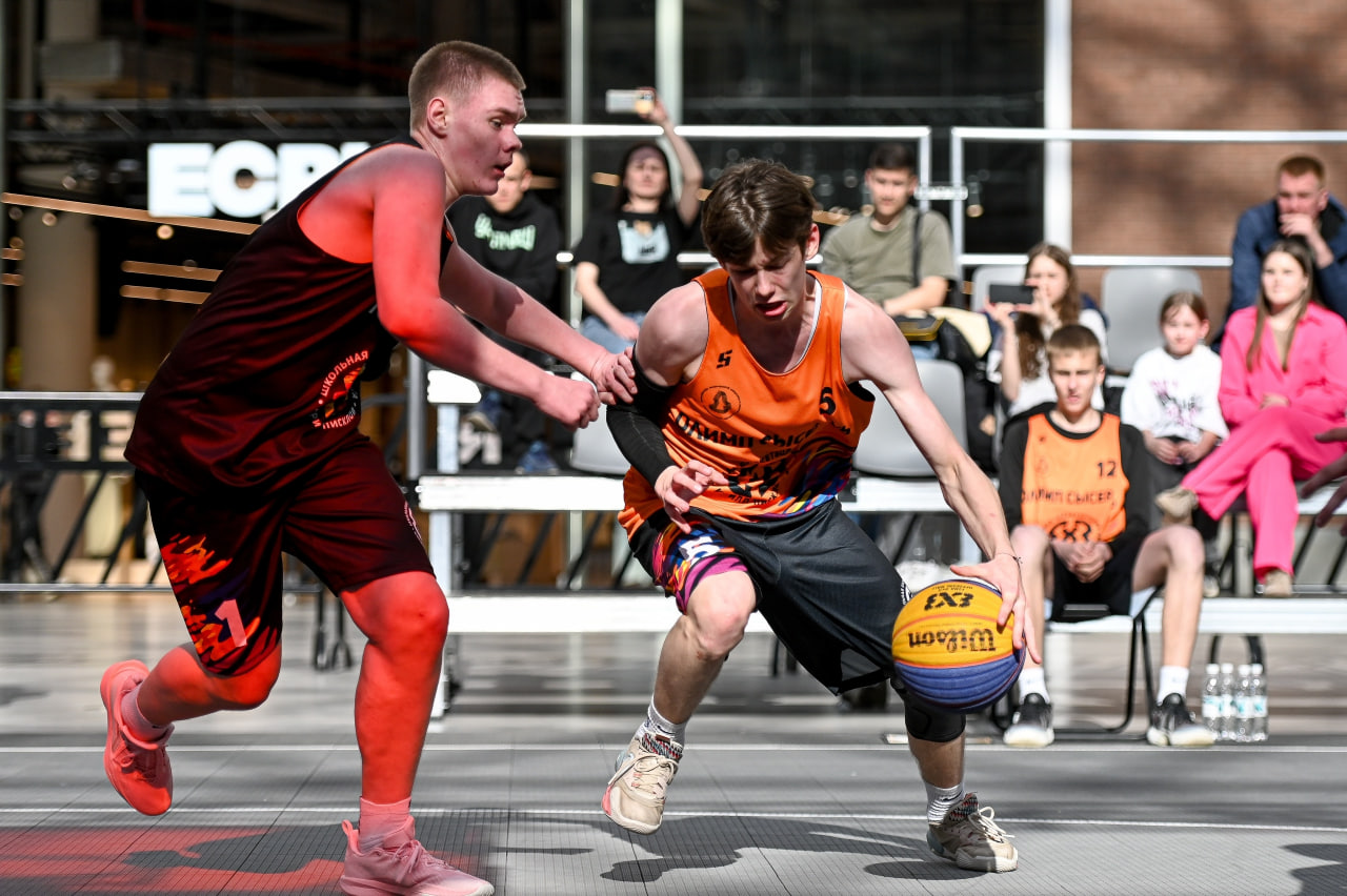 Илья Кривоногов: «Стать чемпионами России в школьной баскетбольной лиге реально» Илья Кривоногов: «Стать чемпионами России в школьной баскетбольной лиге реально»