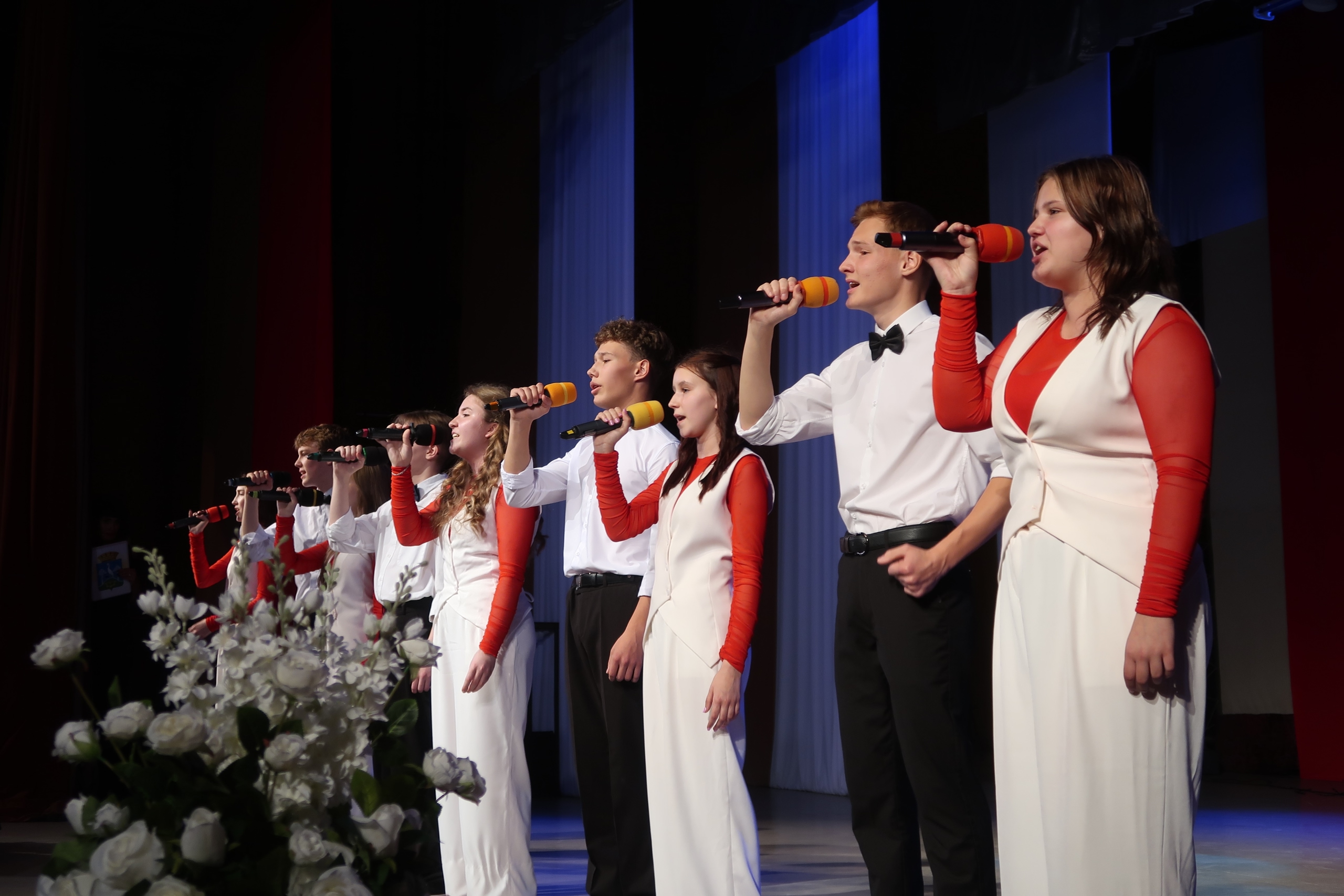 Учителями славится Россия! Учителями славится Россия!