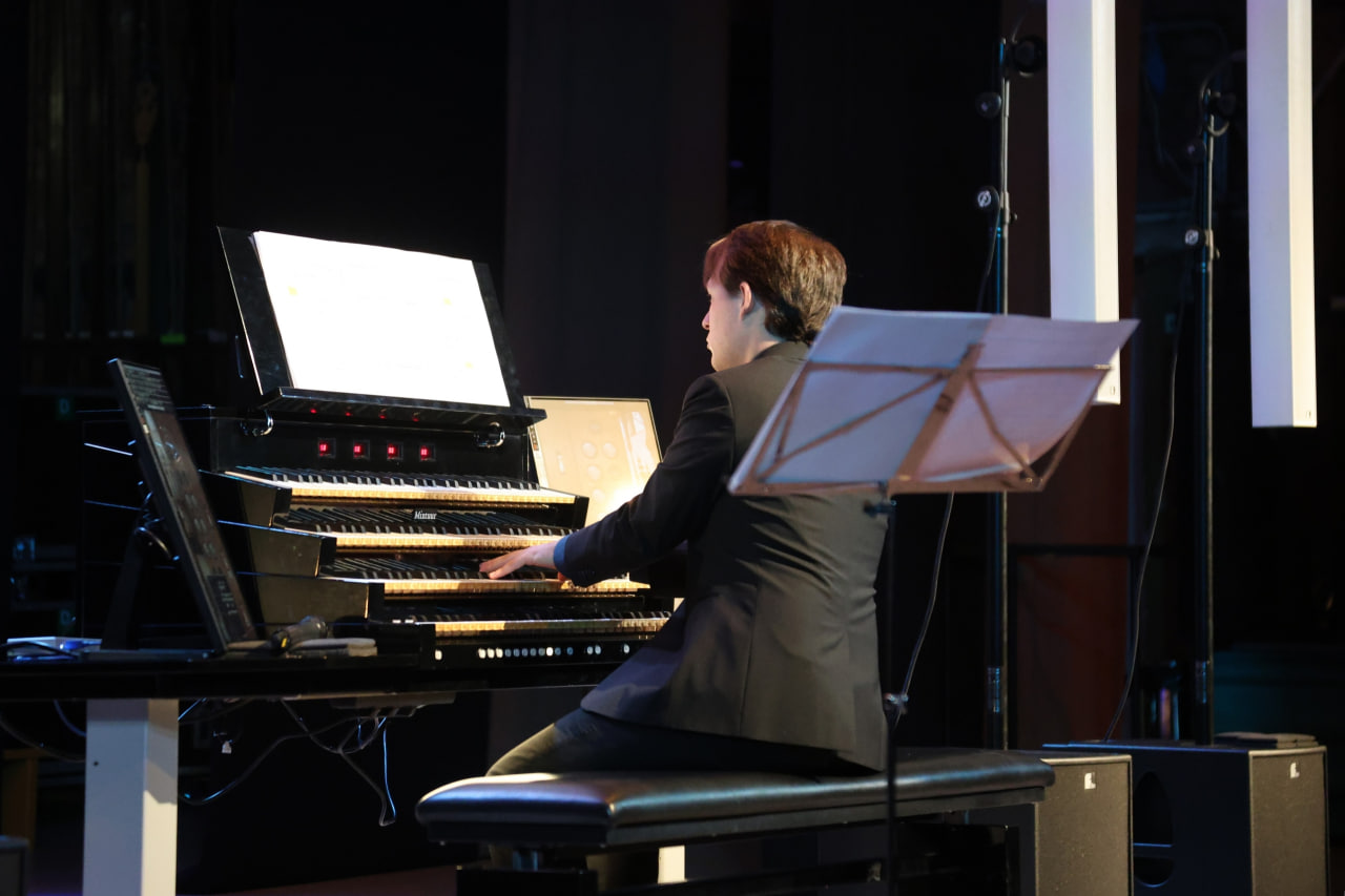 Знакомство с королем - 2! Знакомство с королем - 2!