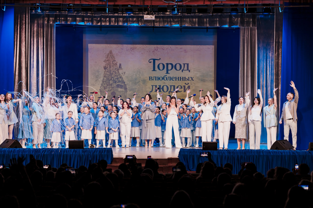 «Народному» театру песни «Овация» - 25 лет! «Народному» театру песни «Овация» - 25 лет!