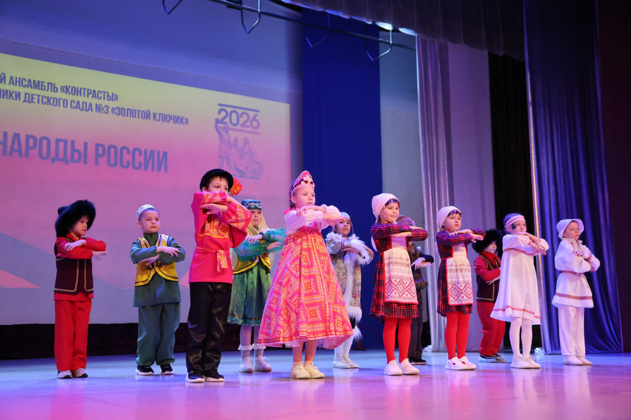 В Сысертском округе Год единства народов России открыли Фестивалем патриотической песни! В Сысертском округе Год единства народов России открыли Фестивалем патриотической песни!