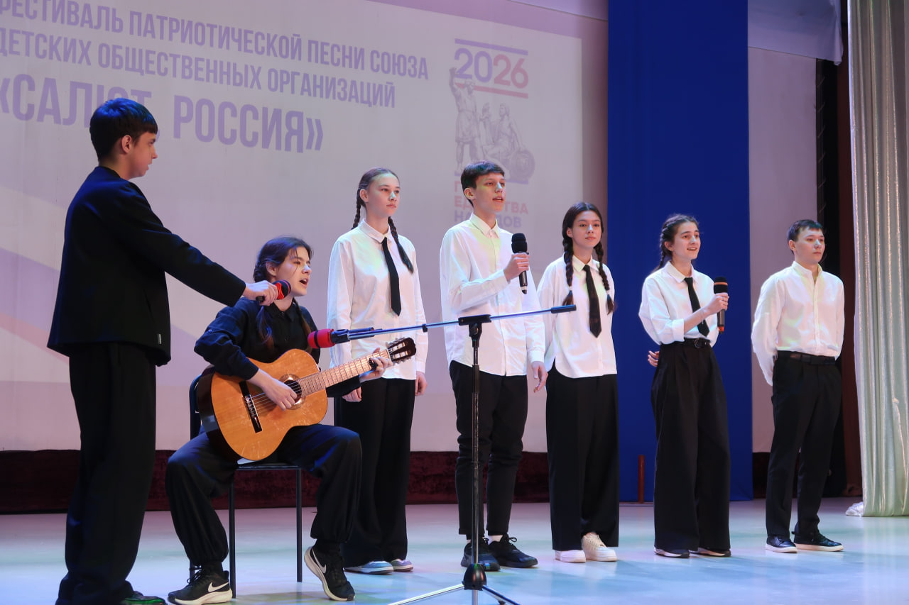 В Сысертском округе Год единства народов России открыли Фестивалем патриотической песни! В Сысертском округе Год единства народов России открыли Фестивалем патриотической песни!